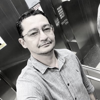 pfnsouza's tweet photo. #NovaFotoDePerfil https://t.co/3DElPPPEQl