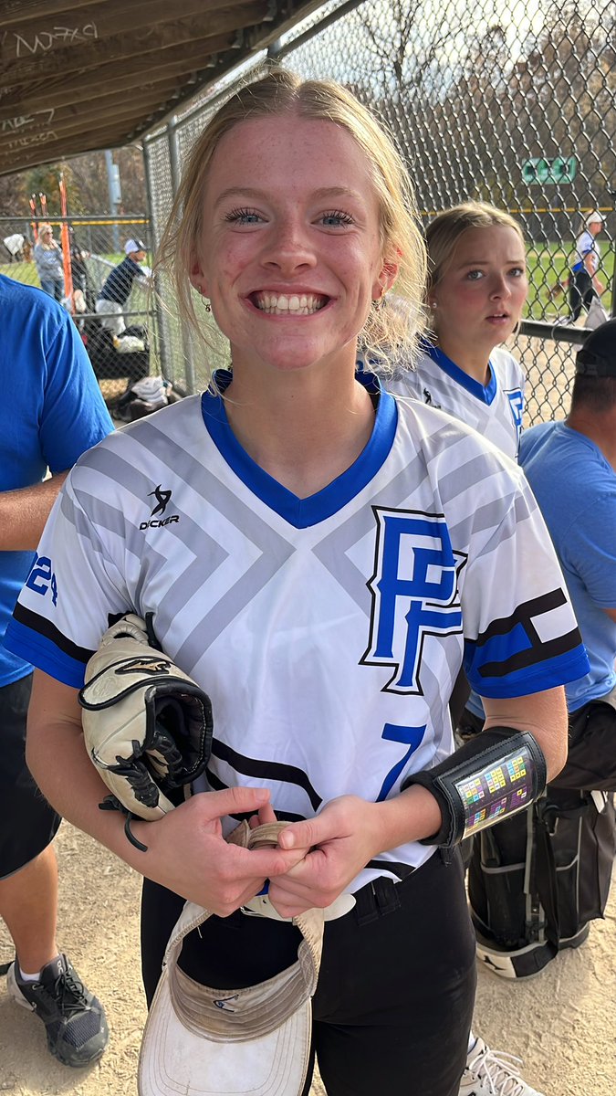 RecruitLook Softball (@rlsoftball_) on Twitter photo Coral Collins with a fantastic “Willie Mays” basket catch on the run. AND she’s a 4.0 student to boot <a href="/RecruitLook/">Athletic Recruiting</a> #rlsoftball <a href="/CoralCollins11/">Coral Collins</a> @prodigyjacobitz Coral Collins with a fantastic “Willie Mays” basket catch on the run. AND she’s a 4.0 student to boot <a href="/RecruitLook/">Athletic Recruiting</a> #rlsoftball <a href="/CoralCollins11/">Coral Collins</a> @prodigyjacobitz