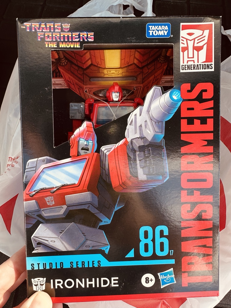 Spoils of my TGT run. Brand new TF ‘86 Movie release. And applied $15 off in gift cards accumulated last week with their previous toy deals/incentives. Pro tip: Use that TGT app, collectors.