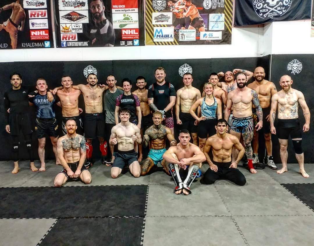DaveMatthewsMMA (@ldmma1) on Twitter photo Top Trg working wit Grt Friends @thematacademywales Thks 2 <a href="/lew_long/">Lewis Long</a> As always we all gain so much been too long Nice 1 see u soon #ldfighters #matacademywales #mma #bjj #muaythai #wrestling #grappling #mmasparring #mmateam #ufceurope #bellatoreurope #cagewarriors #budo53 #boxing Top Trg working wit Grt Friends @thematacademywales Thks 2 <a href="/lew_long/">Lewis Long</a> As always we all gain so much been too long Nice 1 see u soon #ldfighters #matacademywales #mma #bjj #muaythai #wrestling #grappling #mmasparring #mmateam #ufceurope #bellatoreurope #cagewarriors #budo53 #boxing