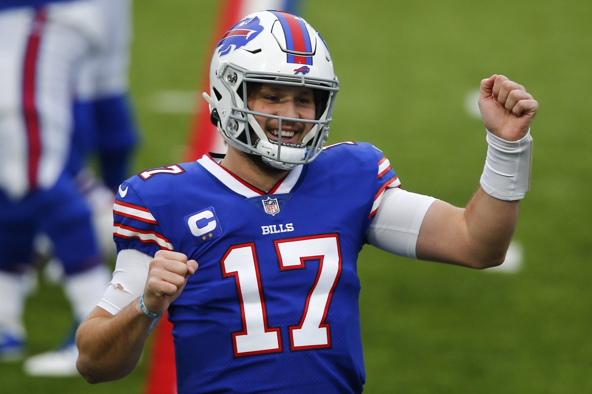 FanDuel's tweet photo. Josh Allen is the best player in the NFL right now.

❤️ for True
💬 for False

#BillsMafia | #NFL https://t.co/LvG2im56TA