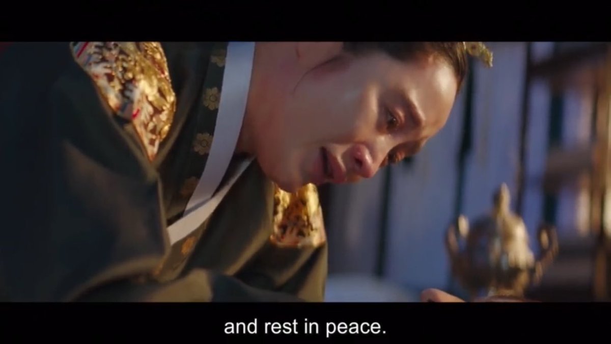 gongjicheoIs's tweet photo. The way she cried “아가” to him… like i know she haven’t had the chance to call him “baby” for a long time while he was alive bcs he was a crown prince… 😭

#UnderTheQueensUmbrella https://t.co/K1ZVMehniV