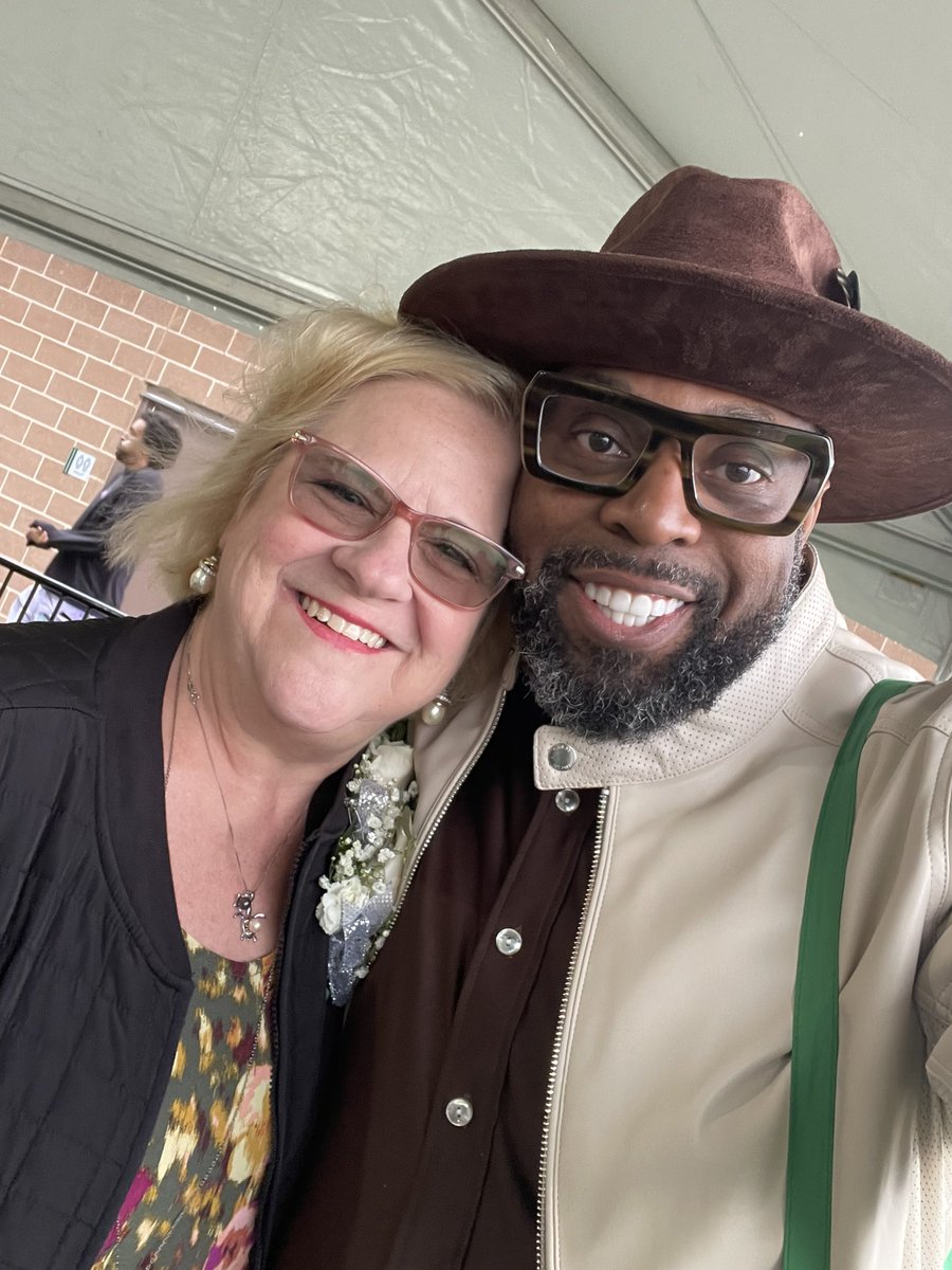 McWilliamsMike1's tweet image. The new Carrico Stadium is an awesome facility named after an educational GIANT! We were honored to attend the official dedication of this amazing place!
@dentonisd 
@braswellhs 
@CSOSUAVE17