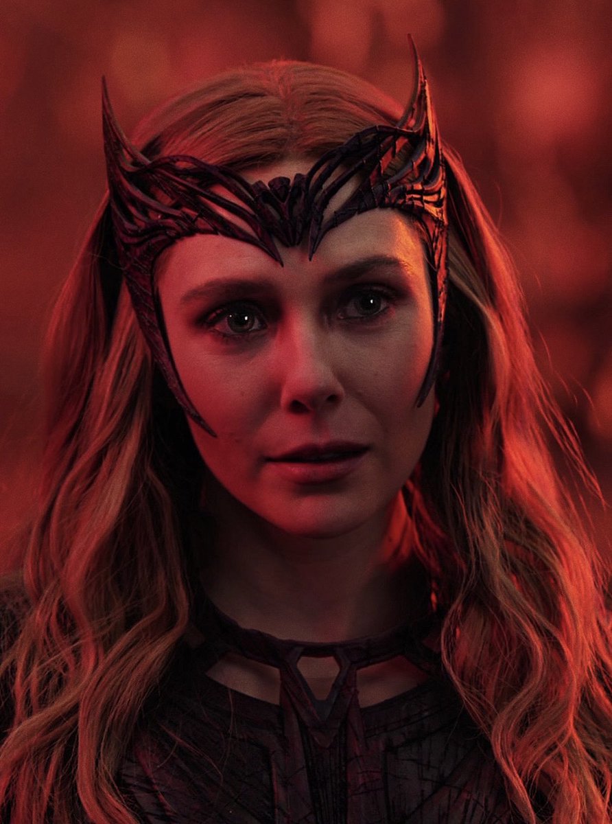 lizzieollxen's tweet photo. THE SCARLET WITCH https://t.co/tVbpyeE0pE