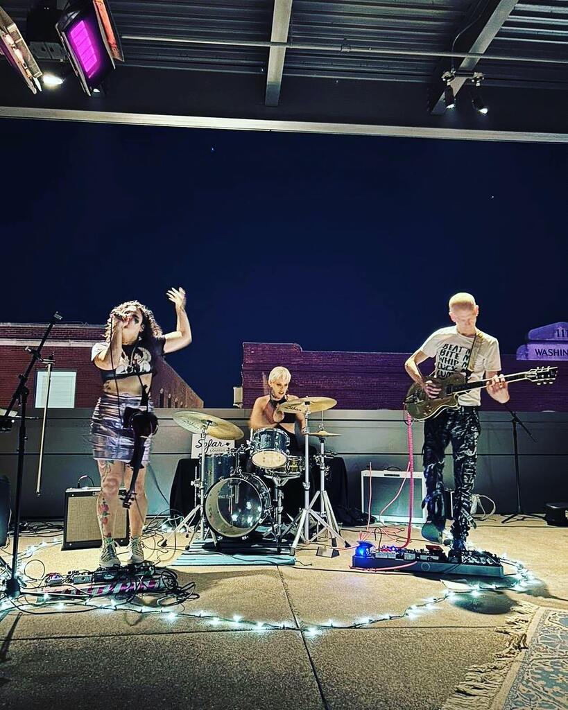 Slut Magic (@slutmagicmusic) on Twitter photo @sofarlouisville full of new friends old friends and @maxskoob_dirtbagsanta OF COURSE ⚡️🔮👹💓💋🦄 shout out Sonia from @deathisabusiness for jumping in and killing #oneup!!! TONIGHT we’re in Youngstown OH <a href="/westsidebowl/">Westside Bowl</a> with <a href="/baroquemonody/">Baroque Monody</a> @thesneakyheatmissiles and @thelongh… @sofarlouisville full of new friends old friends and @maxskoob_dirtbagsanta OF COURSE ⚡️🔮👹💓💋🦄 shout out Sonia from @deathisabusiness for jumping in and killing #oneup!!! TONIGHT we’re in Youngstown OH <a href="/westsidebowl/">Westside Bowl</a> with <a href="/baroquemonody/">Baroque Monody</a> @thesneakyheatmissiles and @thelongh…