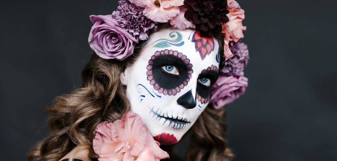 Hiperbolic's tweet photo. Ens preparem per gaudir de #Halloween? 👻💀🧛‍♀️🧙‍♀️A la renovada https://t.co/A6K4naG1Gr t'oferim alguns suggeriments...Aquí ho pots llegit 👉 https://t.co/e8h7AOZufp https://t.co/4B1pnV5Ida
