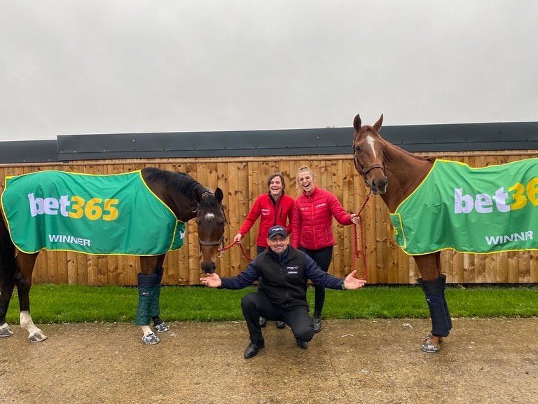 DSkeltonRacing's tweet photo. #TeamSkelton and @harryskelton89 HAT TRICK @WetherbyRaces !! 

🏆 MOLLY OLLYS WISHES lands the Listed Mares’ Hurdle 🏆 PROSCHEMA wins the Grade 2 West Yorkshire Hurdle 🏆ROCKY MAN finished up winning the Handicap Hurdle.

What a day, finished with a Kiss 💋

@MollyOllys https://t.co/XGgZ4fWAXm
