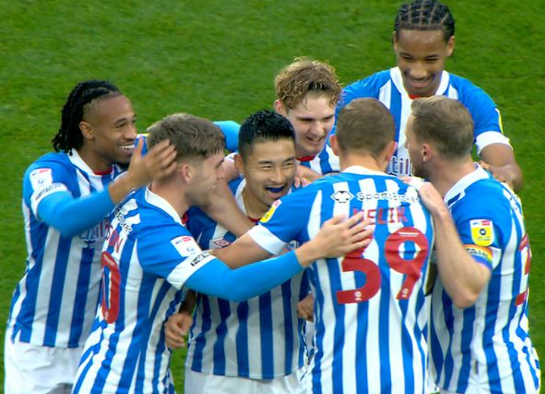 barmyarmyuk's tweet photo. SKYSPORTS HIGHLIGHTS | #Huddersfield Town 1-0 #Millwall | #SKYBetChampionship |
> https://t.co/fQx2fFQVL0
The Yuta goal ... @Nkymyt > https://t.co/uHny1MMBoU
#htafc vs #mfc | #HTAFCvsMFC | #HUDMIL | https://t.co/fTeoPm2lFh