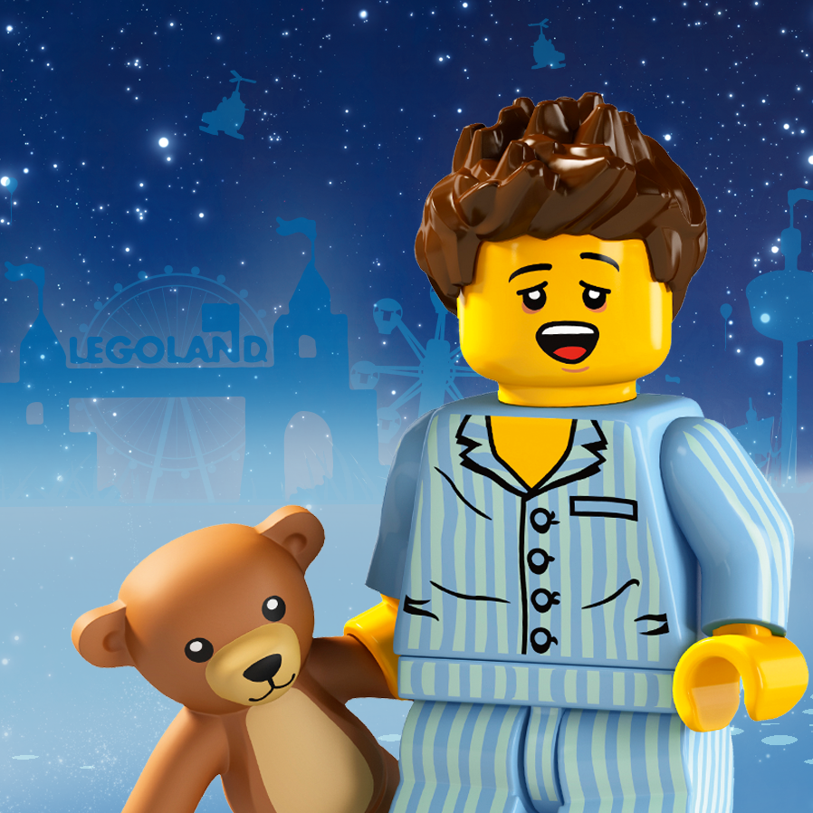 LEGOLANDWindsor's tweet image. Don't forget the clocks go back over night, which means an extra hour in bed!  Unless you're a parent of course...