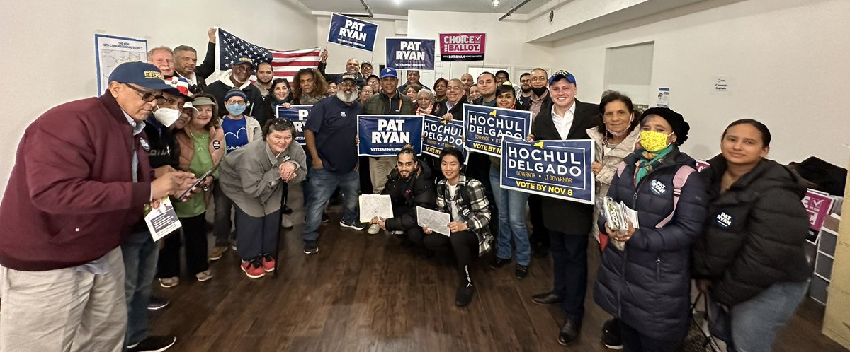 mrortegany's tweet photo. @glomaniblopez @RepEspaillat @WestHarlemDems @CLSDems @PatRyanUC I’m about to post the other group pictures but you beat me to it lol But check this out! #RollingDeep from #Harlem2TheHeights. https://t.co/UTXfP9iwA7