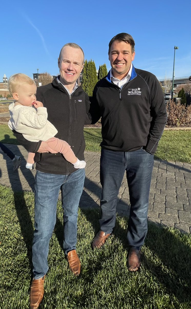 JimForMN's tweet photo. Great to join a wonderful group out for door-knocking today!

Minnesotans are fired up for change! https://t.co/zys8TM9fp9