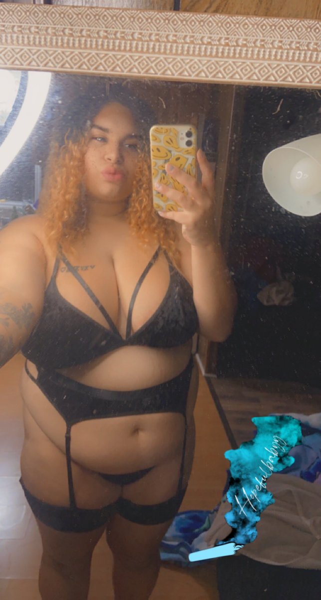 Hopefulbabyy's tweet photo. Sexy Saturday🫦
Check out the links in my bio to get first look at ALL NEW content‼️👀
LADIES ONLY‼️
NO BLUE TEXT🚫
Like, Comment, RT✅
Follow me and my back up account!!😘 @HopefulbabyyBU 💋 https://t.co/4oWVAjXeEU