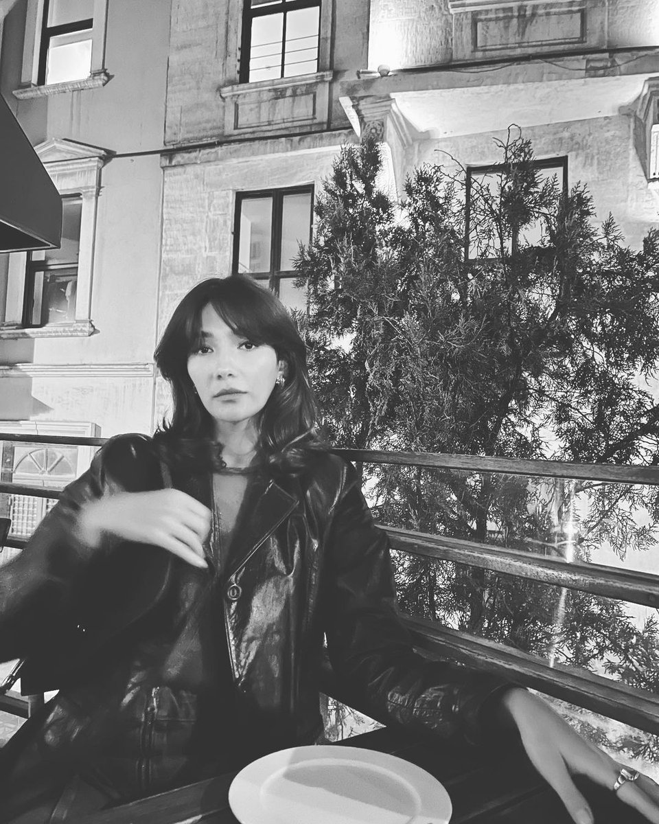 Aybüke Pusat Brasil 🦊 tweet media