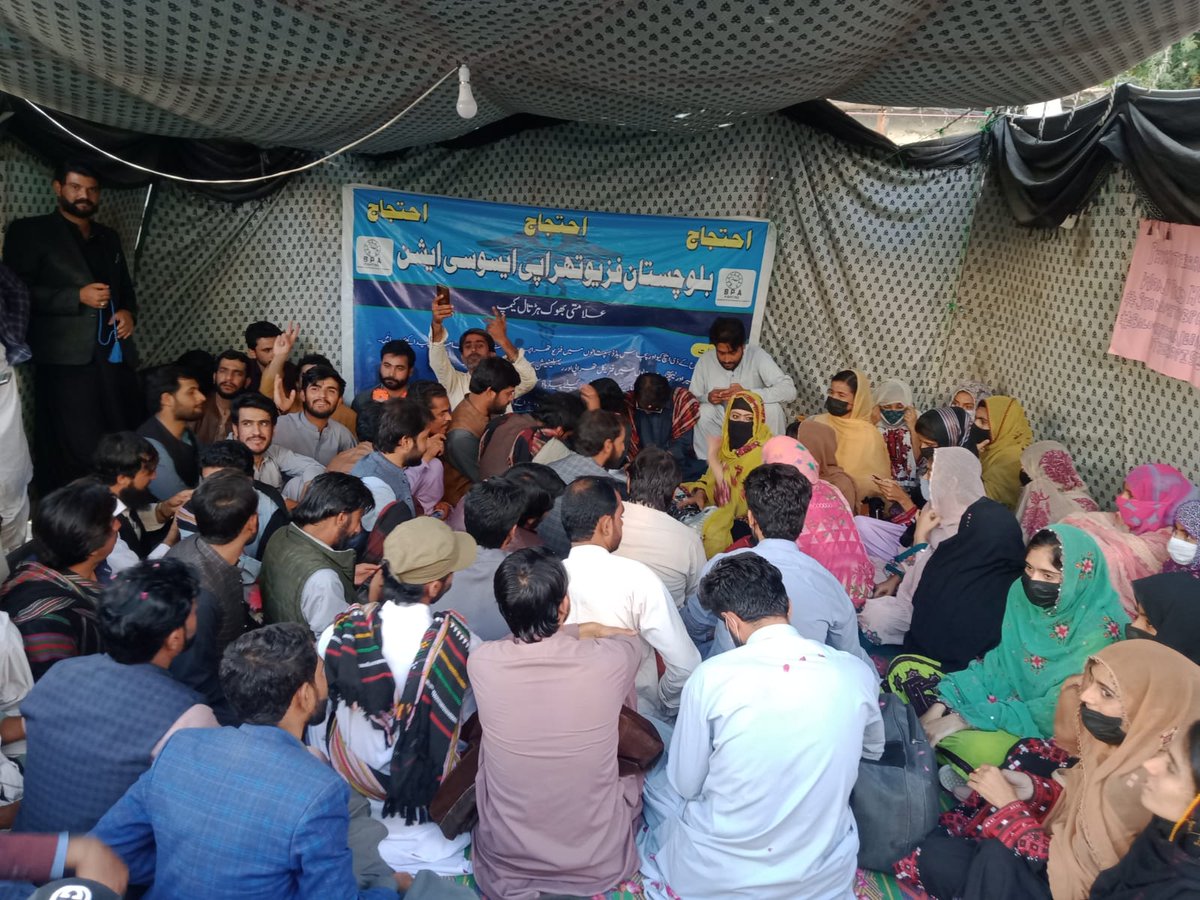 Ridasattar7's tweet photo. @CMOBalochistan 
افسوس کی بات ہے کہ آج سولہ دن گزارنے کے بعد  بھی ہیلتھ ڈیپارٹمنٹ کا فزیوتھراپسٹ آسامیوں اور  ڈی پی ٹی ہاوس آفیسرز کا نوٹیفکیشن جاری نہ کرنا واضع کرتا ہیکہ  اب آپکی ناہل حکومت اپنی مدت پوری کر چکی ہے
@AQuddusBizenjo 
@BPA_Balochistan 
@Senator_Baloch https://t.co/CYZSfXJrHt