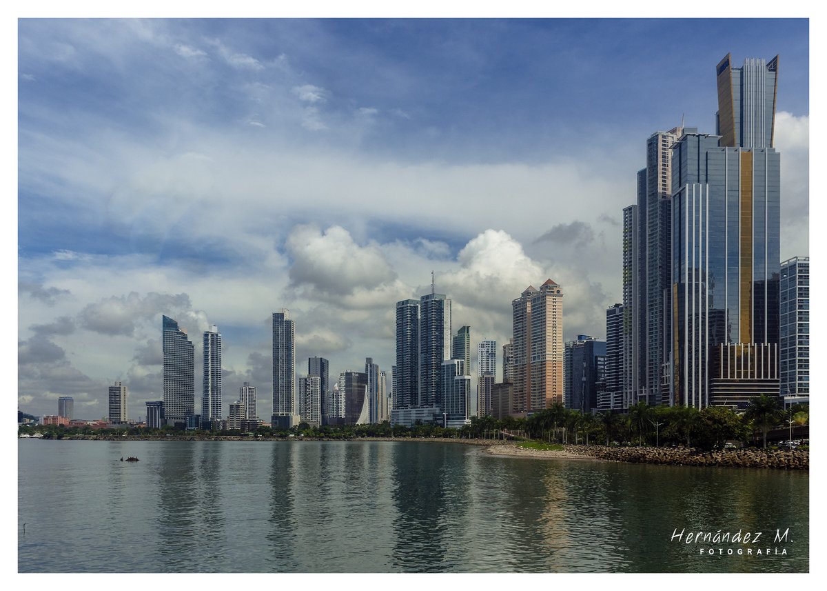HernandezMFoto's tweet photo. @BraydenCreation This is one of my favorites, actually, it's tough to choose. The skyscrapers face the bay, in Panama City, Panama. https://t.co/Mzfn1gryVW