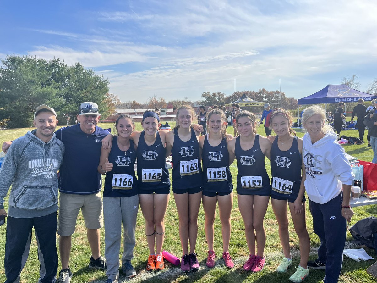 Harris_Mgmt's tweet photo. Here they are…. FHC Girls XC!! 

Back to Back years as a State Qualifying Team….and the 1st SPARTAN State Team of 22-23!! https://t.co/MOAX9utvtD