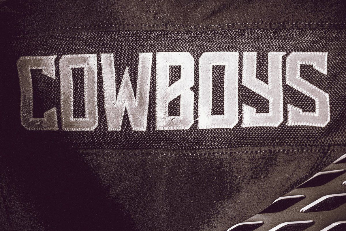 CowboyFB's tweet photo. 🟠⚪⚫

#DAT | #GoPokes https://t.co/4dxa2NMUzk