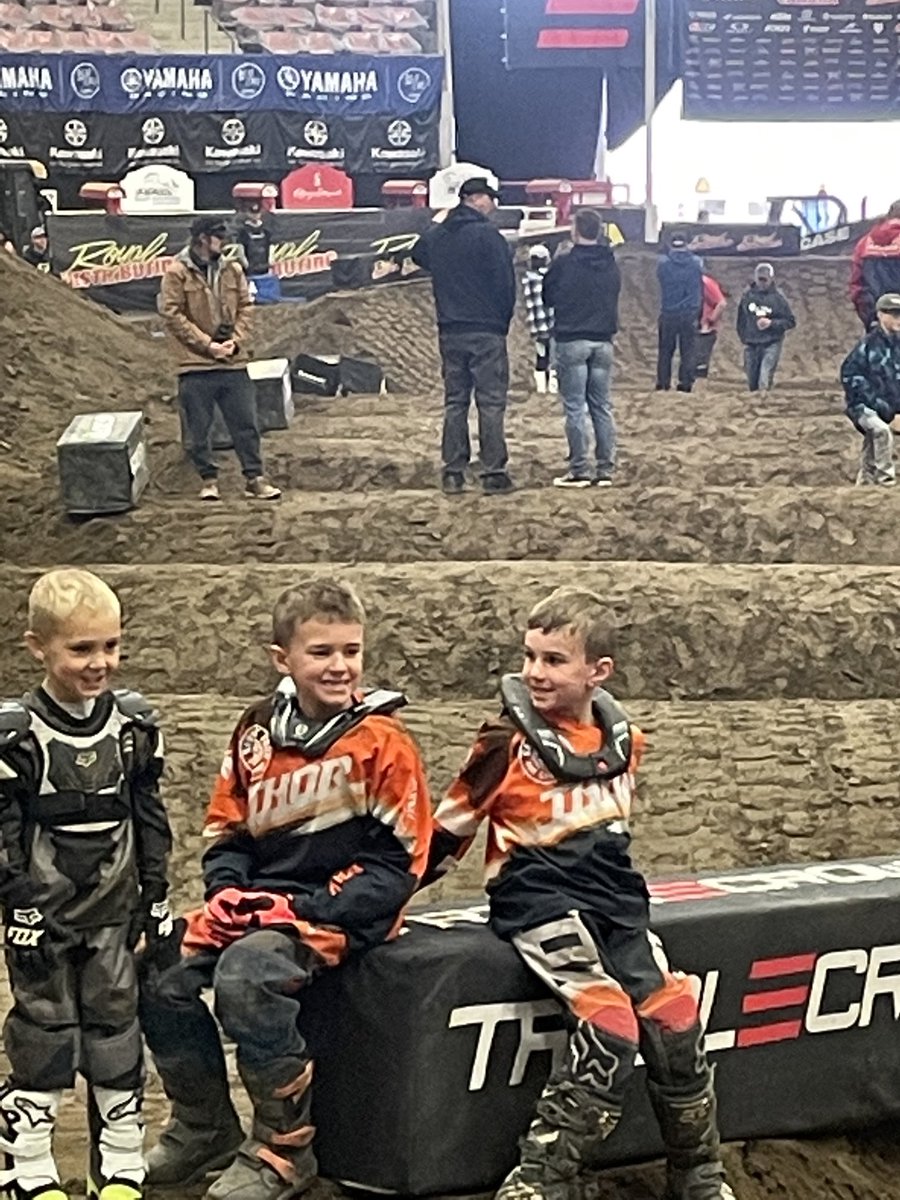 The Adams boys are ready. #raceday #gofastorgohome