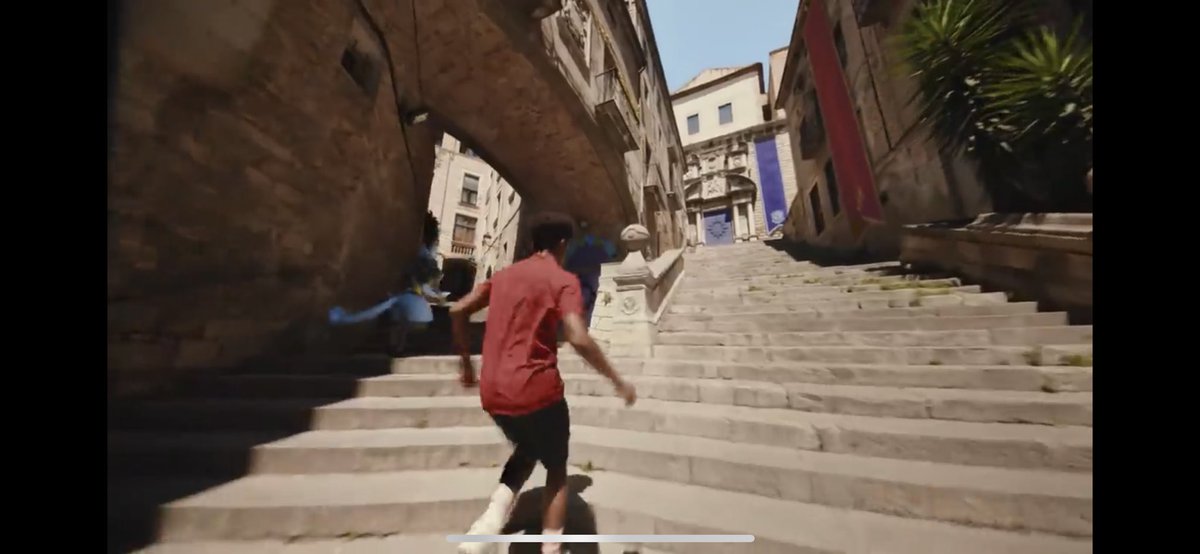 dxllasmilex's tweet photo. Girona en el nuevo trailer de Pokemon🫢 #PokemonEscarlataPurpura #Girona https://t.co/mh4NZeFYdg