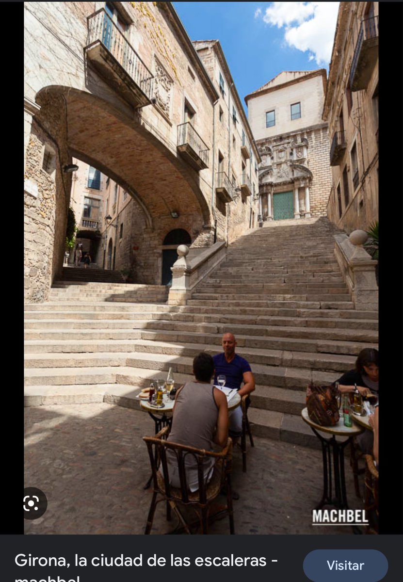dxllasmilex's tweet photo. Girona en el nuevo trailer de Pokemon🫢 #PokemonEscarlataPurpura #Girona https://t.co/mh4NZeFYdg