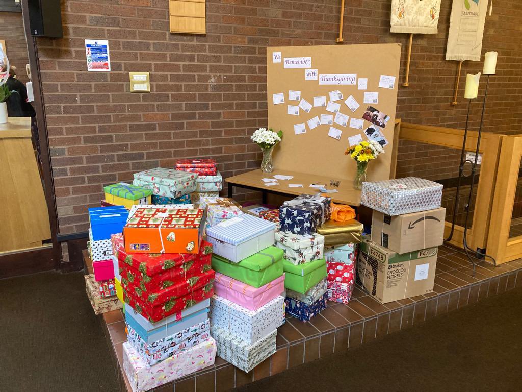 ProjectGambiaCL's tweet photo. Thank you to Church at Perton, Perton First School, Perton Primary Academy, Perton Middle School and Trysull and Seisdon WI for their Christmas Shoeboxes. @pertonfirst #projectgambia https://t.co/aGSHXvnhie