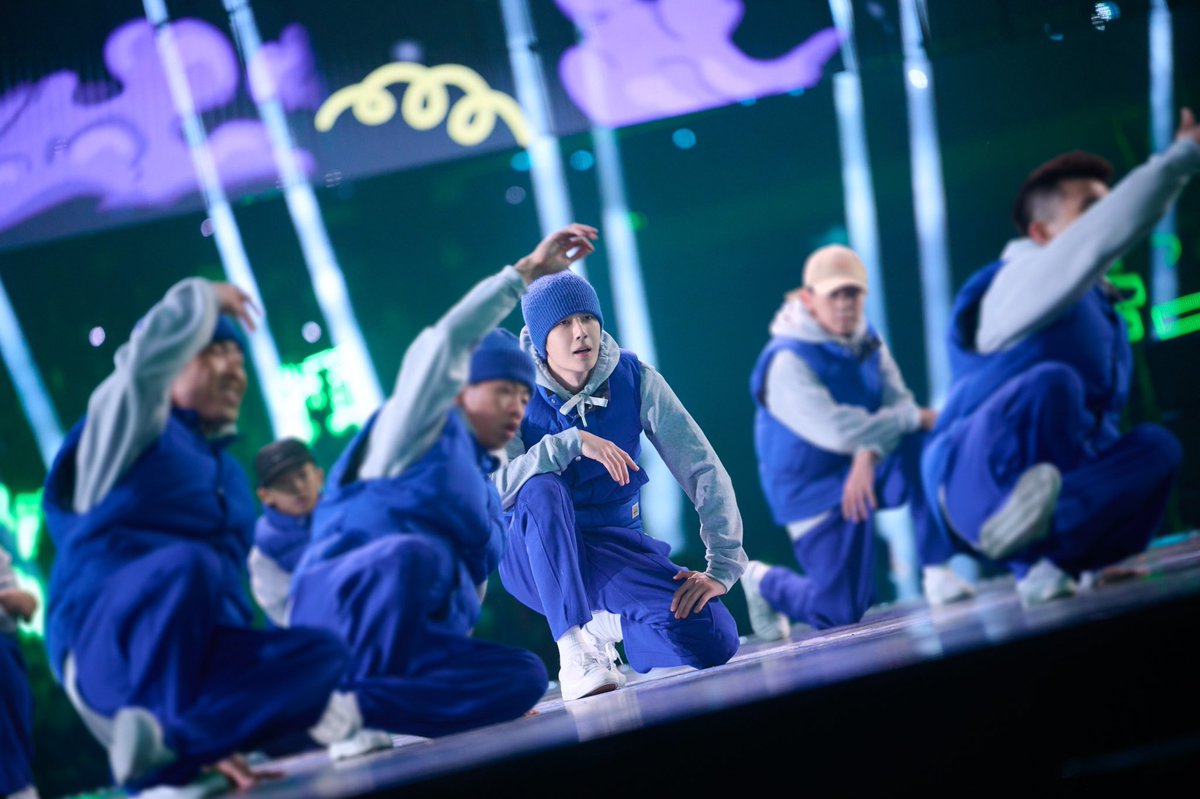 221029 Weibo @ YIBO-OFFICIAL] SDC5 x Wang Yibo The grand final