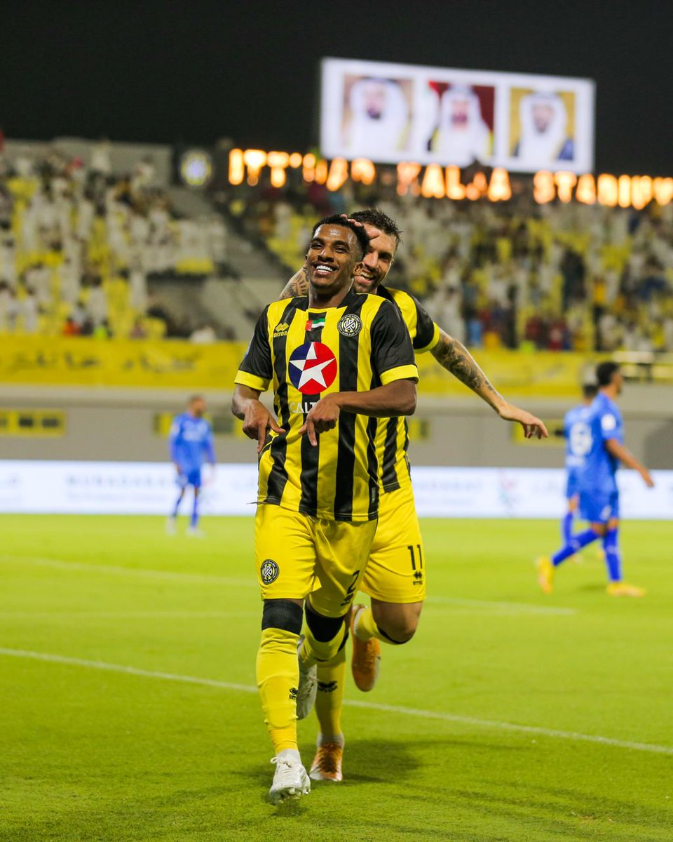 kalbafc_ae's tweet photo. ⏱| نهاية المباراة 
إتحاد كلباء 5   🆚   النصر 3
#إتحاد_كلباء_النصر 
#دوري_أدنوك_للمحترفين https://t.co/0rB3SMbHWW