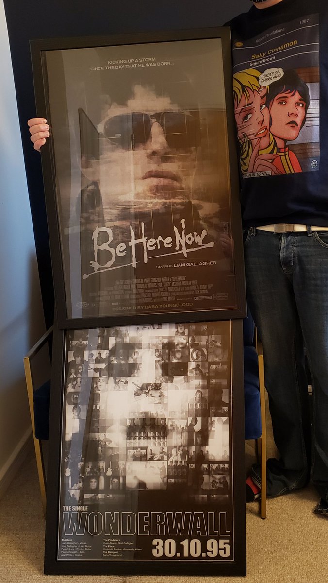 🔵 #GIVEAWAY! 🔴

To #WIN the XL #Oasis prints of:

Liam as 120 tiles: frames of the #Wonderwall video taken 2.3 seconds apart, spanning the 4:36 of the film 🎞️ + LG starring in "Apocalypse Be Here Now" 🚁

⚫ Just RT this tweet

I'll pick a winner tomorrow. Good luck to all! ✌