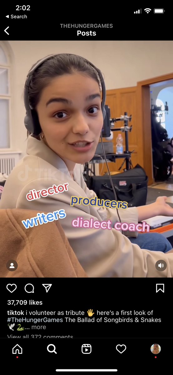 JenniferSociety's tweet photo. wish we had tiktok when they were making the hunger game movies, all we had were sneaky blurred photos now they’re making tiktoks from the set 😮‍💨 https://t.co/dAeJcsWY2Z