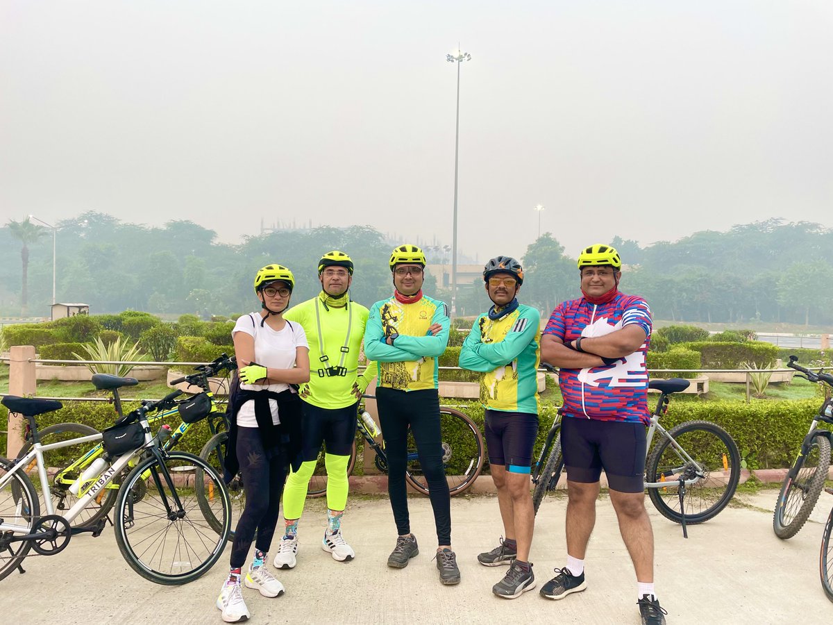 GnarRiders's tweet photo. Weekend ride to BIC Budda International Circuit-Noida with G-NAR Family, Noida Greater Noida Active Riders GNAR 
#TD-100 Stage-2 , 8️⃣0️⃣KM ✅ 
@tourde100  @gupta_pratik_21 @DeepakDk13 @Somnath18121983 @active_prakash https://t.co/38GhxcjQLj