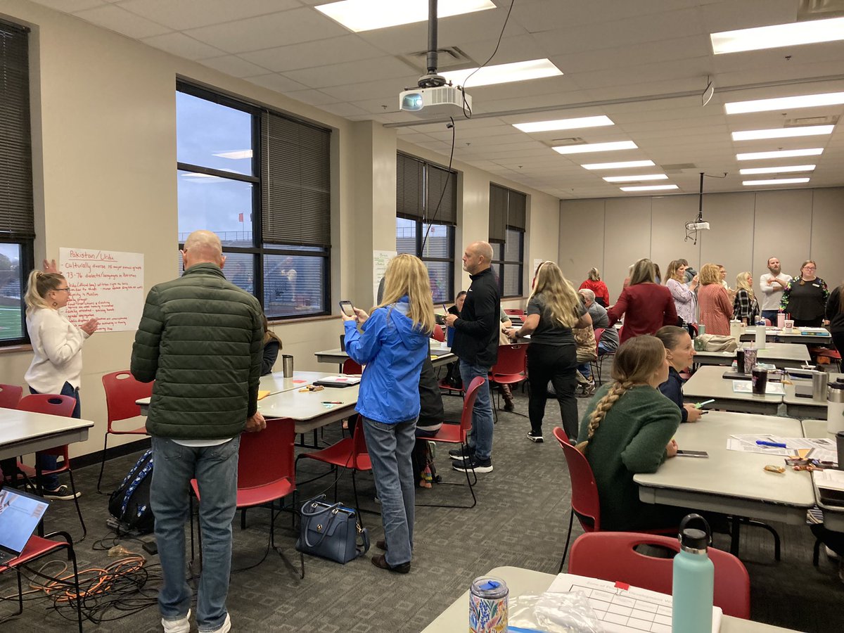 The Responsive Classroom (@jennkleiber) on Twitter photo This work has been so fun with these incredible teachers and speech path! <a href="/UnionSchools/">Union Schools</a> #bestofbothworlds This work has been so fun with these incredible teachers and speech path! <a href="/UnionSchools/">Union Schools</a> #bestofbothworlds