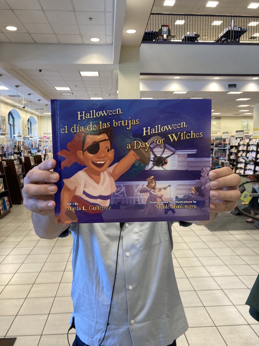 Author signing with Maria Gutiérrez is today, 1-3pm! See you there!! #authorsigning #spookyseasonbooks #childrenshalloweenbooks #ChildrensBooks #Barnesandnoble #bn232