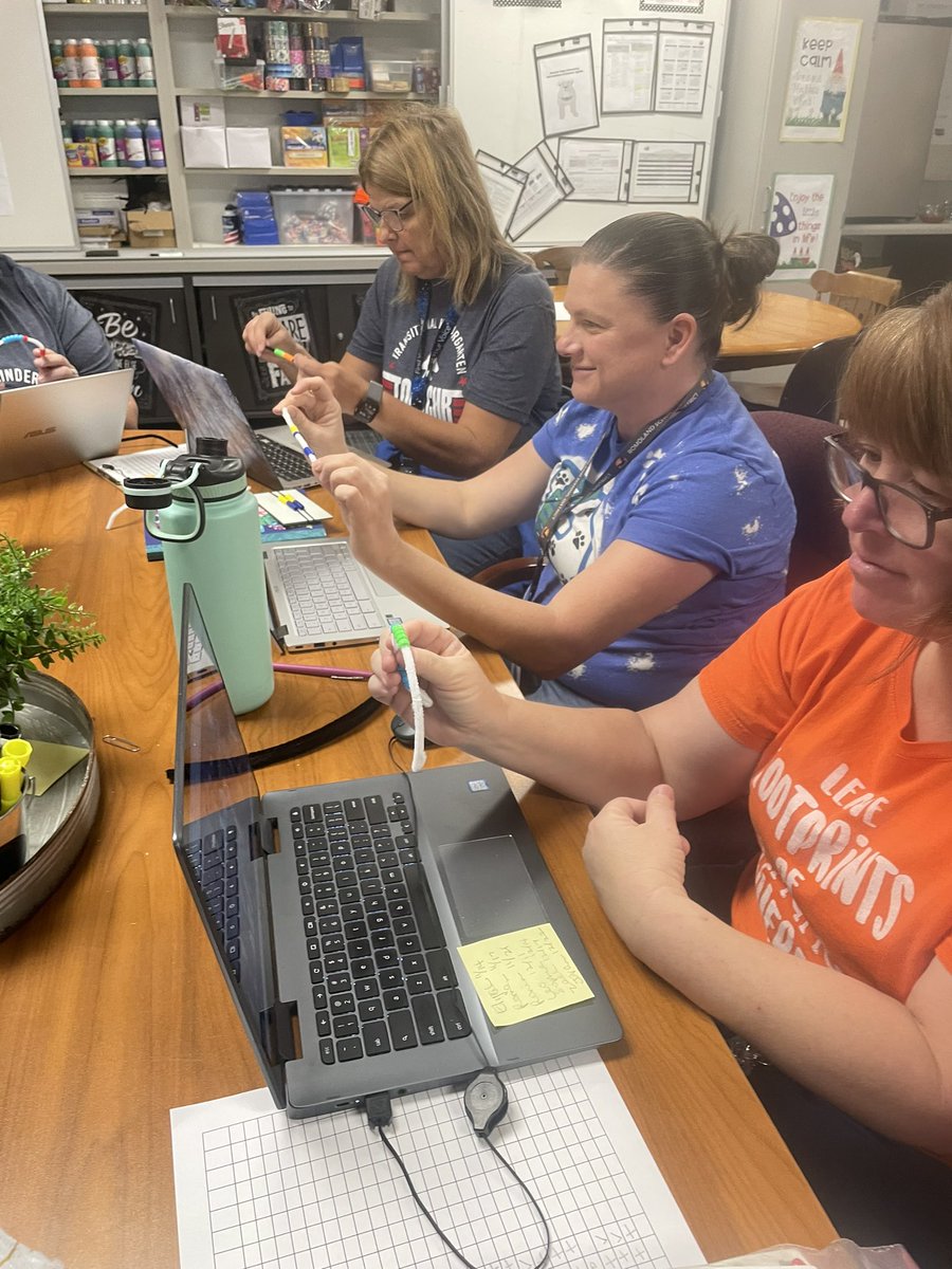 Erin Lozano tweet media