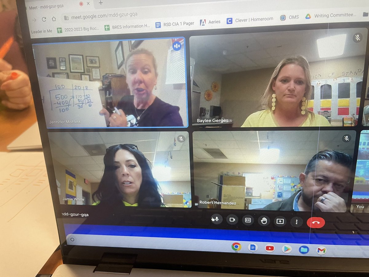 Erin Lozano tweet media