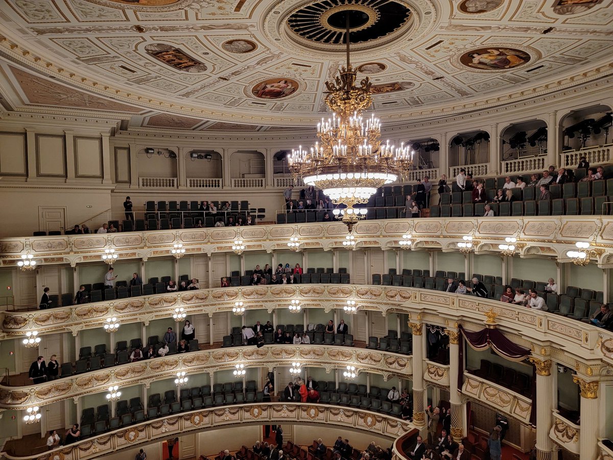 Ram Seshadri (@xtlstruc) on Twitter photo Getting ready for Zauberflöte at the Semperoper in Dresden. The last-minute seat is going to be interesting. My very first opera was this one, with <a href="/claudia_felser/">Claudia Felser</a> in Frankfurt, 25 years back. Getting ready for Zauberflöte at the Semperoper in Dresden. The last-minute seat is going to be interesting. My very first opera was this one, with <a href="/claudia_felser/">Claudia Felser</a> in Frankfurt, 25 years back.