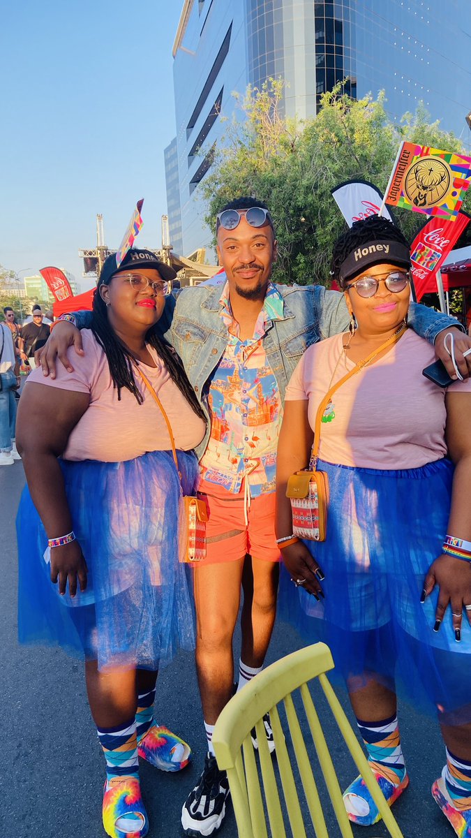 MOKHOLO_'s tweet photo. #JhbPride #JHBPride2022 #SandtonTerrorAttack #SandtonTerrorAlert #π³οΈβπ #π³οΈββ§οΈ https://t.co/VC9Qzcfenb