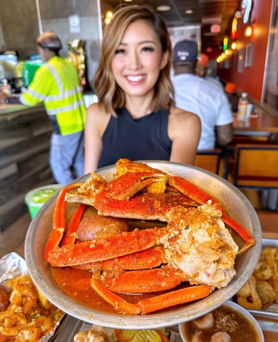 TexasBlends's tweet photo. New Orleans Style Daiquiris &amp; Seafood ⚜️ at Calliopes Houston
“Texas Blends, It’s In The Mix”

#calliopes #calliopesseafood #texasblends #daiquiristogo #bestdaiquiris #daiquiris #frozendrinks #bestfrozendrinks #bestdaiquiris #itsinthemix #crab #crablover #bestseafood https://t.co/ytvu3Y15bE