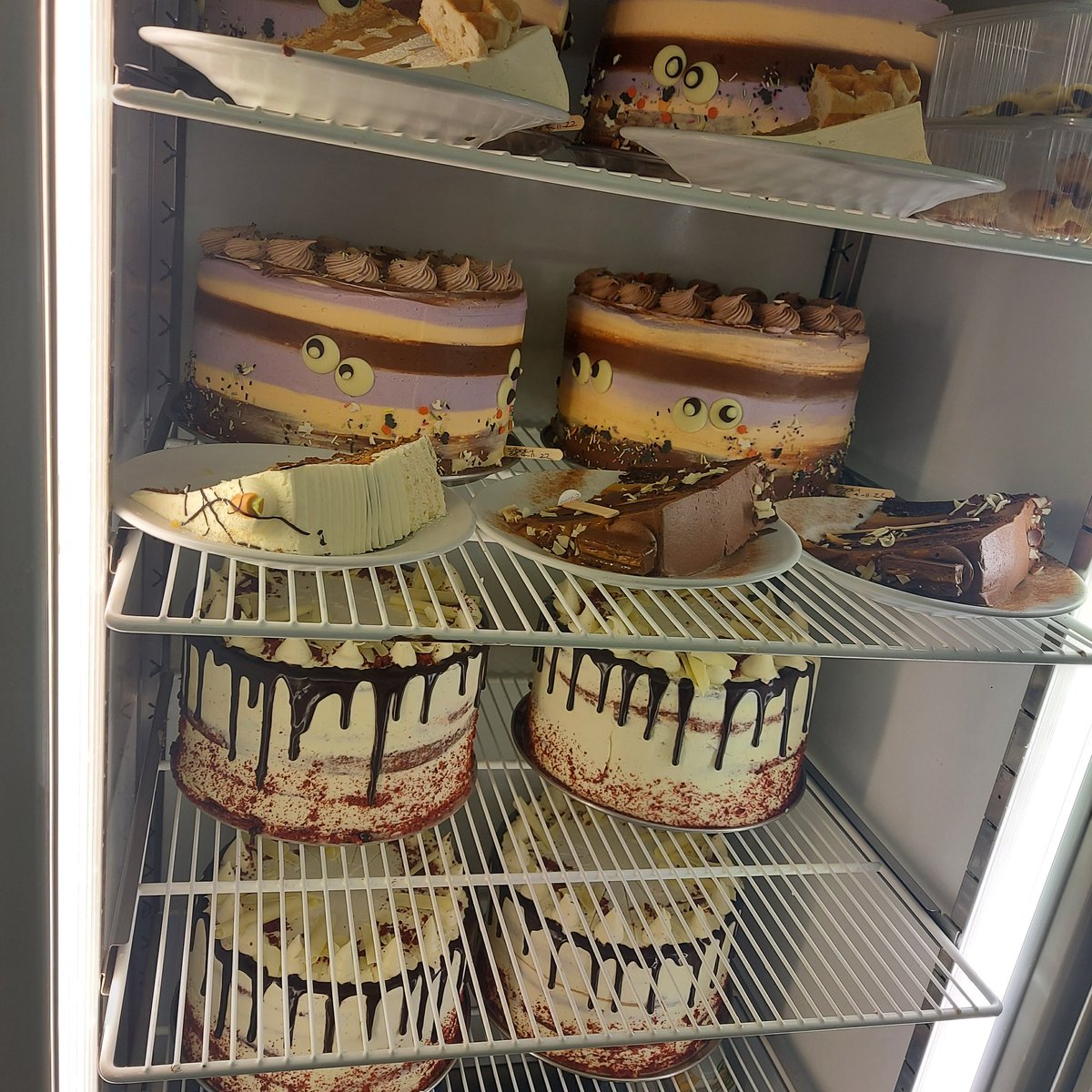 😍💗👻🍰😍💗👻🍰😍💗👻🍰Happy Halloween 🎃
New Cakes <a href="/AtTheTavernn/">Marsh Mill Tavern</a> 💗
Ruby Red Velvet &amp; Hocus Pocus
and Traybakes Galore 💗 <a href="/JosephHolt1849/">Joseph Holt Brewery</a> <a href="/BAKO_NW/">BAKO North Western</a> <a href="/DawnFoodsUK/">Dawn Foods UK</a> 
<a href="/CSMIngredients/">CSM Ingredients</a>
Great Ingredients makes Great Cake
#CakeAway staySafe Eat Cake x
🍰👻🎃👻🍰🎃💗👻🍰🎃👻🍰