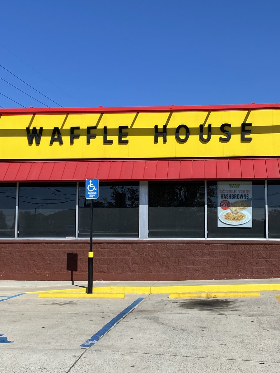 S3TH_DAVIS's tweet photo. ITS A BAD DAY TO BE A WAFFLE https://t.co/xfvc1x0h7L