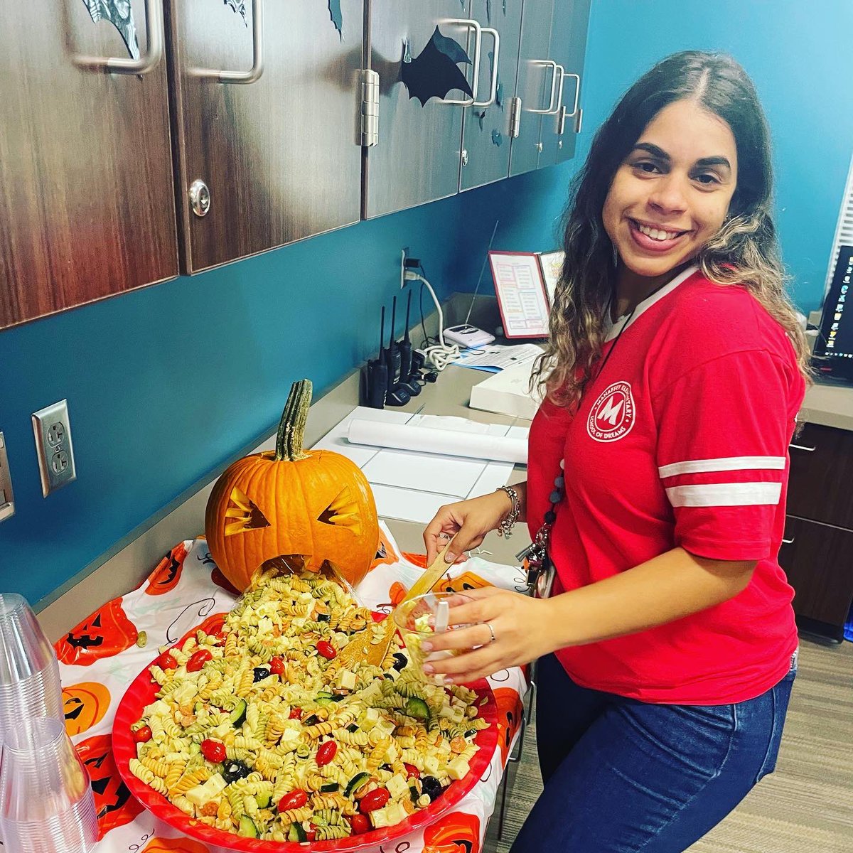 What fun we had on the Trail of Treats for teachers <a href="/MahaffeyKISD/">Mahaffey Elementary</a>! Thanks to our leadership team for the goodies!😍 <a href="/charlawilson7/">Charla Wilson</a> #kleinfamily <a href="/KleinISD/">Klein ISD</a>