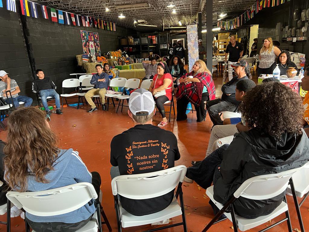 IAJEofMS's tweet image. Me gusts la Lima me gusta el limon, pero no me gusta la deportación 🎶#ArteyAprendizaje #ArtandLearning #Manualidades #Crafting #DayoftheDead