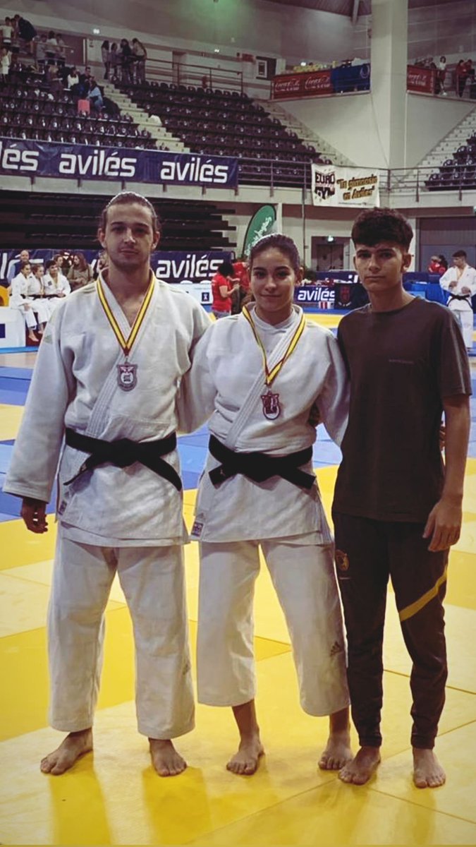 🔥Gran actuación de los nuestros en la Copa de España de Avilés (Asturias)

🥈Plata para Rafa Jiménez
🥉Bronce para Paula Pérez 
🍫Quinto para Jaime Pérez

Seguimos sumando 💪🏽🥋

#TSV