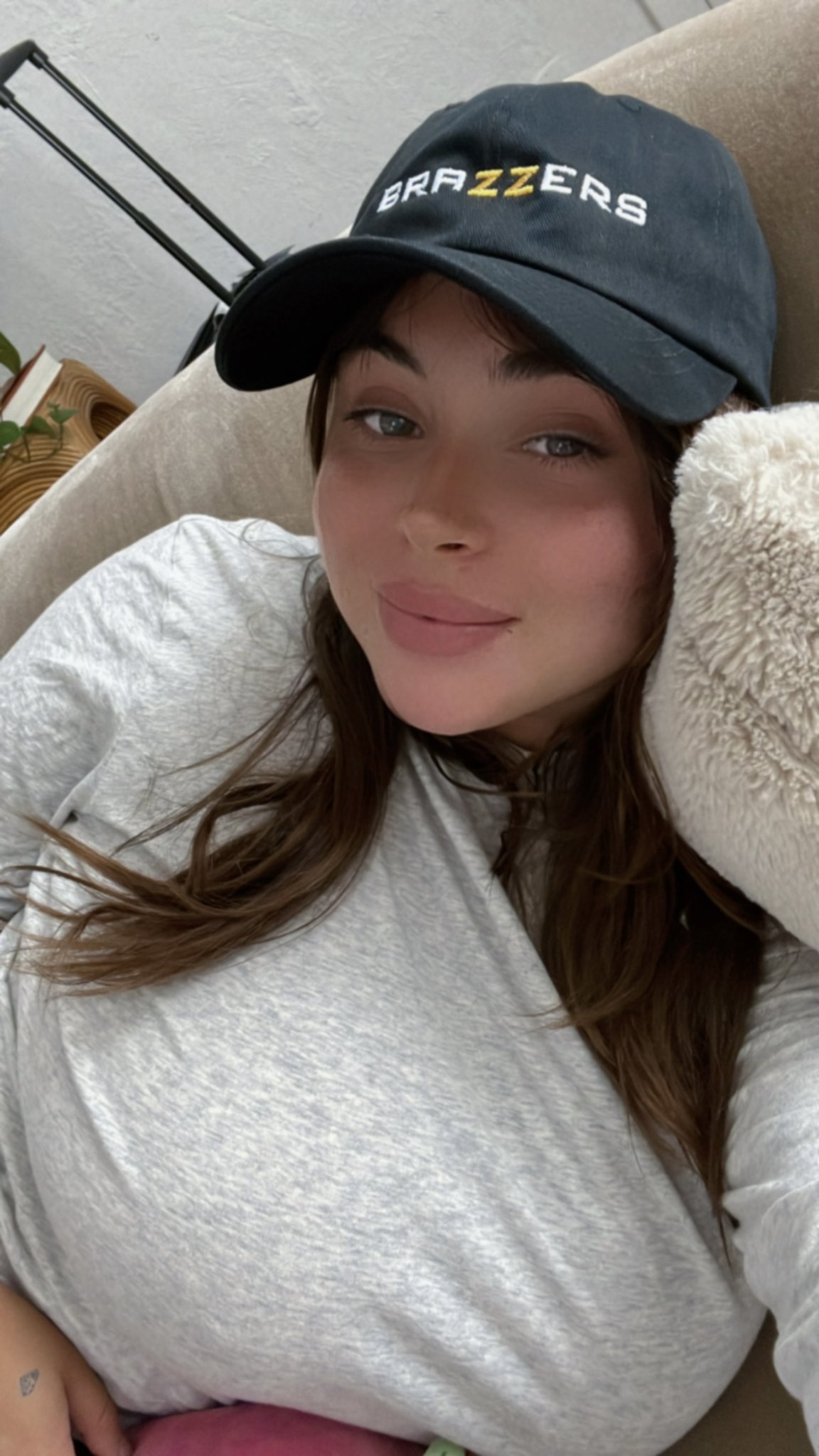 MILA on Twitter "🤭 https//t.co/cwL7AS4EOc" / Twitter