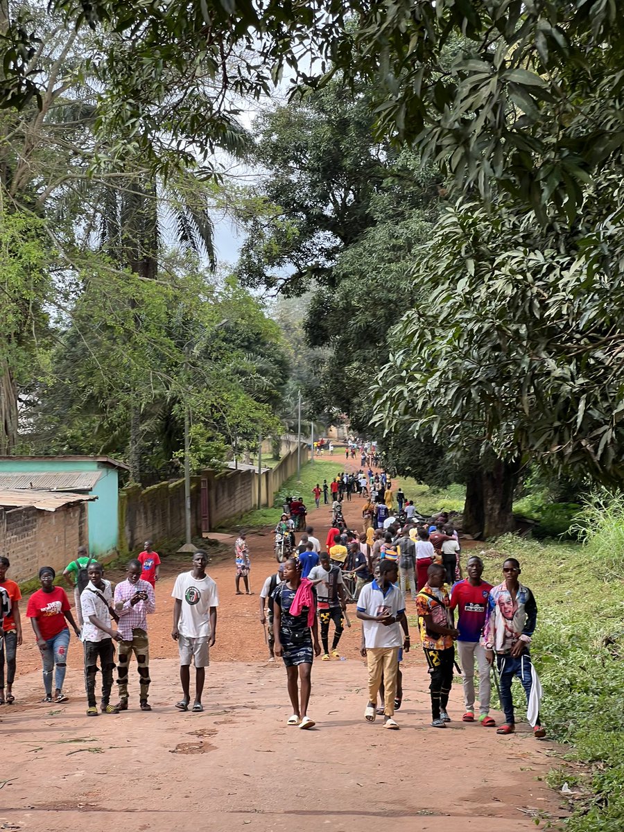 OIMGuinee's tweet photo. Caravane de sensibilisation autour du projet de renforcement de la cohésion sociale le long de la zone du bec de perroquet. #MigrationMultiPartnerTrustFund #MakonaNotreBienCommun https://t.co/mBNpWIoqIo