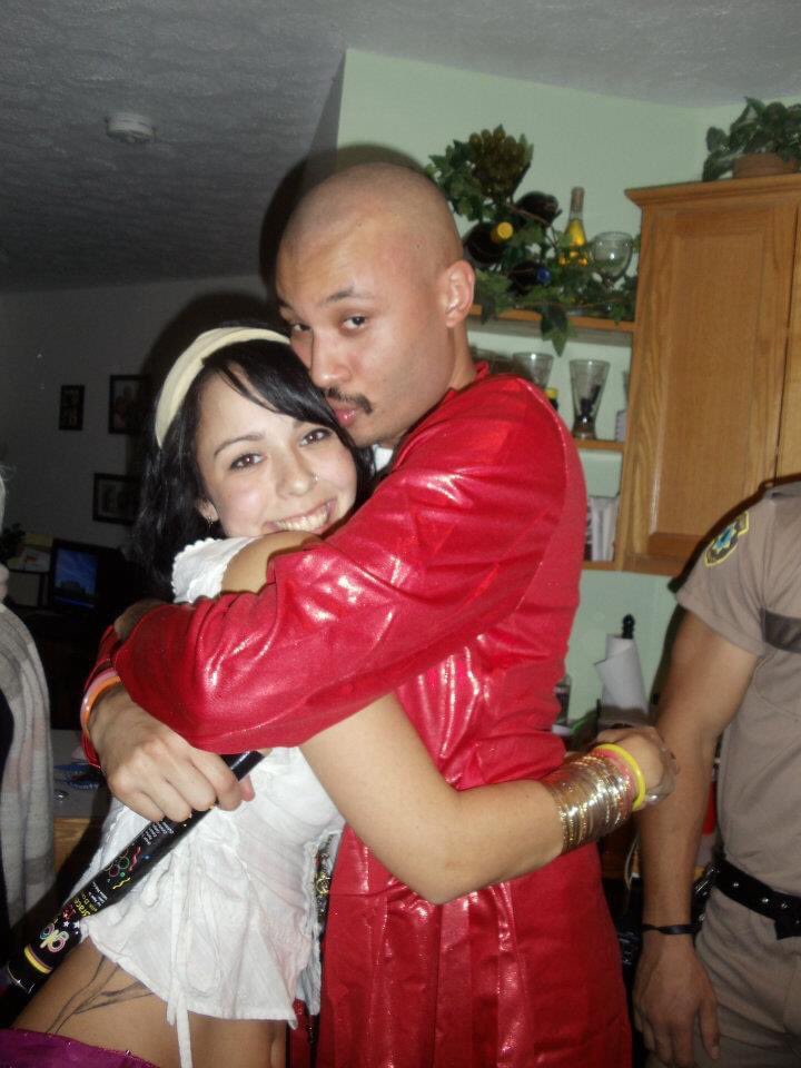 One of my fav Halloween photos feat <a href="/hardsoh/">roddy bicch 性交 🅴</a> circa 2011 🖤