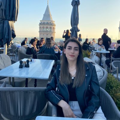 senay_baym's tweet photo. #YeniProfilResmi https://t.co/I3QKLKVtqO