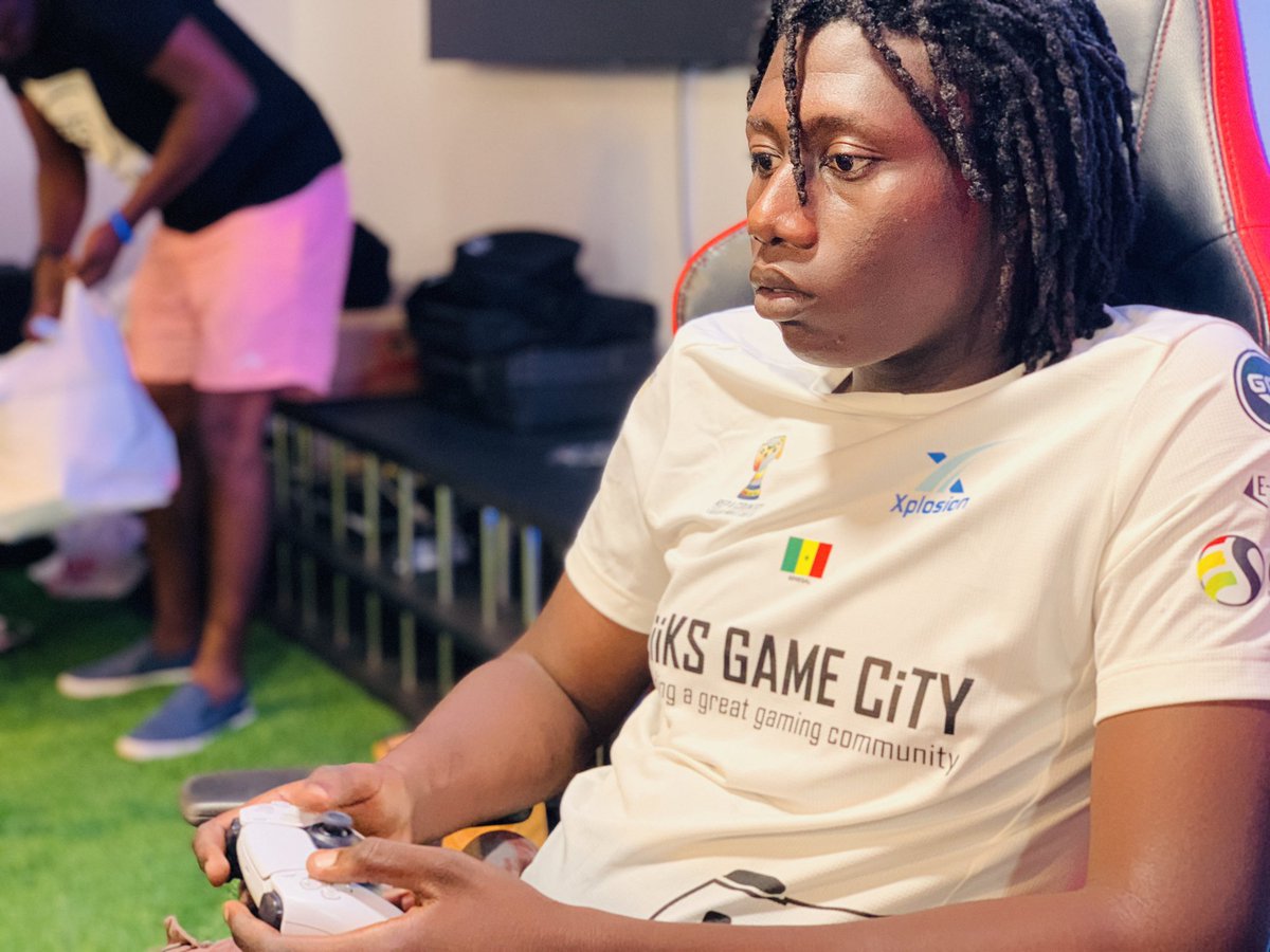 GhanaeSports's tweet photo. E-soccer World Cup 22
#ggc #ghanaesportsfederation #FIFA23 https://t.co/tv5lYeV5m8