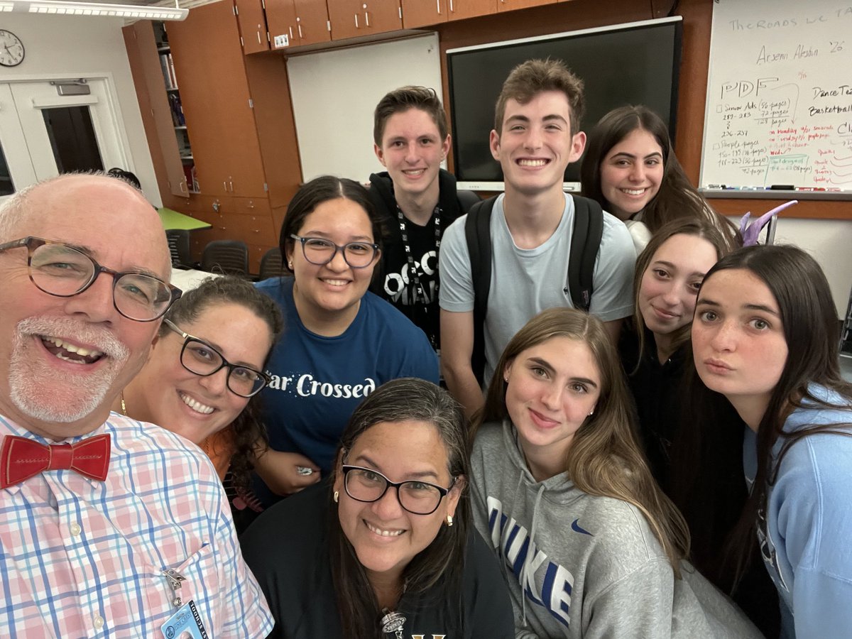 The Crestian at Pine Crest School (@pinecrestian) on Twitter photo Great work session with Jim Jordan! Our team is always excited to collaborate with him and grow from his advice <a href="/yearbookforever/">Walsworth Yearbooks</a> #StudentJournalism Great work session with Jim Jordan! Our team is always excited to collaborate with him and grow from his advice <a href="/yearbookforever/">Walsworth Yearbooks</a> #StudentJournalism