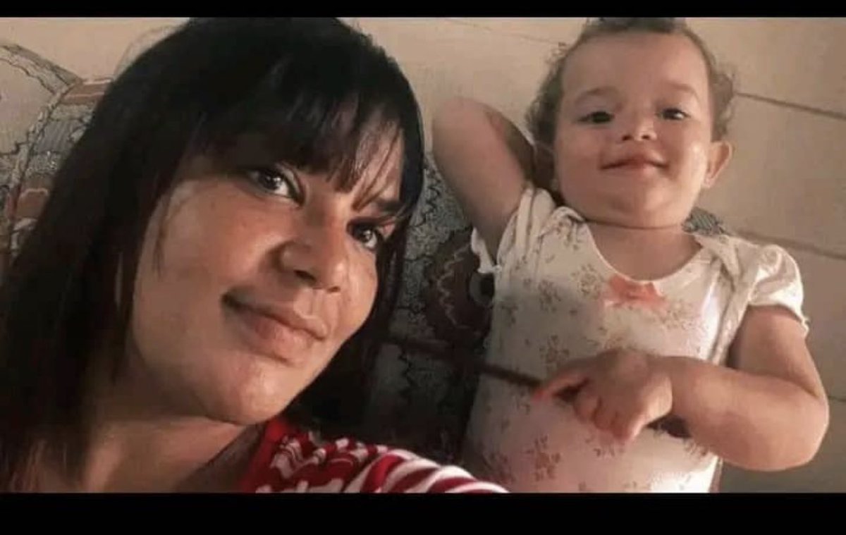 MarioJPenton's tweet photo. Esta es la niña de dos años asesinada por los guardacostas cubanos que hundieron la embarcación en la que viajaba hacia Estados Unidos. Cinco personas (de un total de 23 pasajeros) fallecieron tras ser impactados por la lancha cubana https://t.co/WCc2gwoxyP