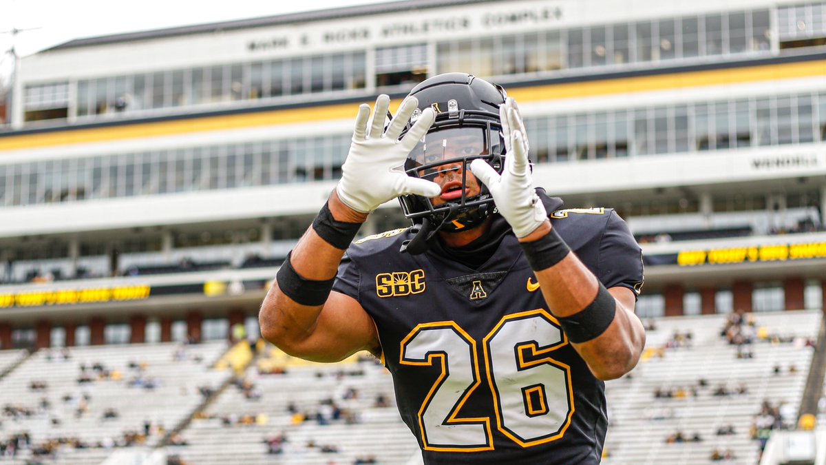 AppState_FB's tweet image. ⚫️⚫️⚫️

#GoApp #BeatRMU